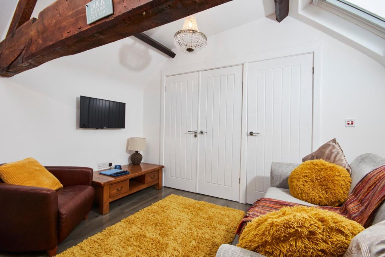 The Nutcracker Suite - Self Check-In, Self-Catering Apartment For East Midlands Airport Kegworth Exterior photo