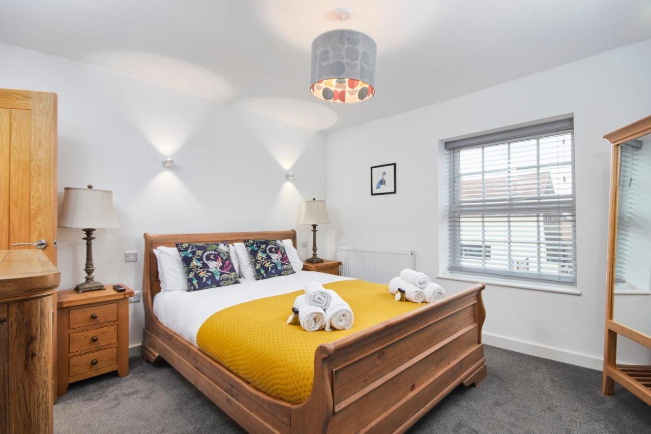 The Nutcracker Suite - Self Check-In, Self-Catering Apartment For East Midlands Airport Kegworth Exterior photo