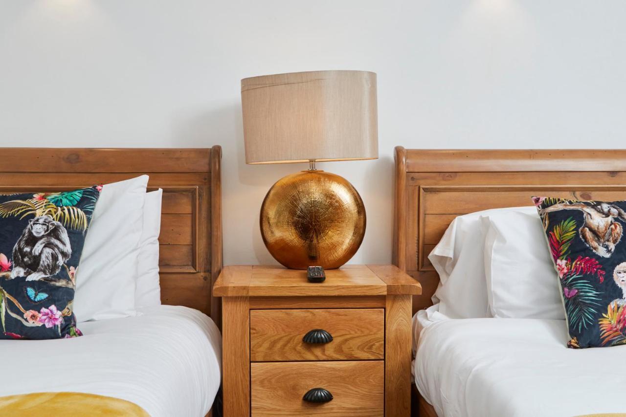 The Nutcracker Suite - Self Check-In, Self-Catering Apartment For East Midlands Airport Kegworth Exterior photo